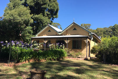 Cosy-Gum Cottage - Inala Country Retreat Daylesford