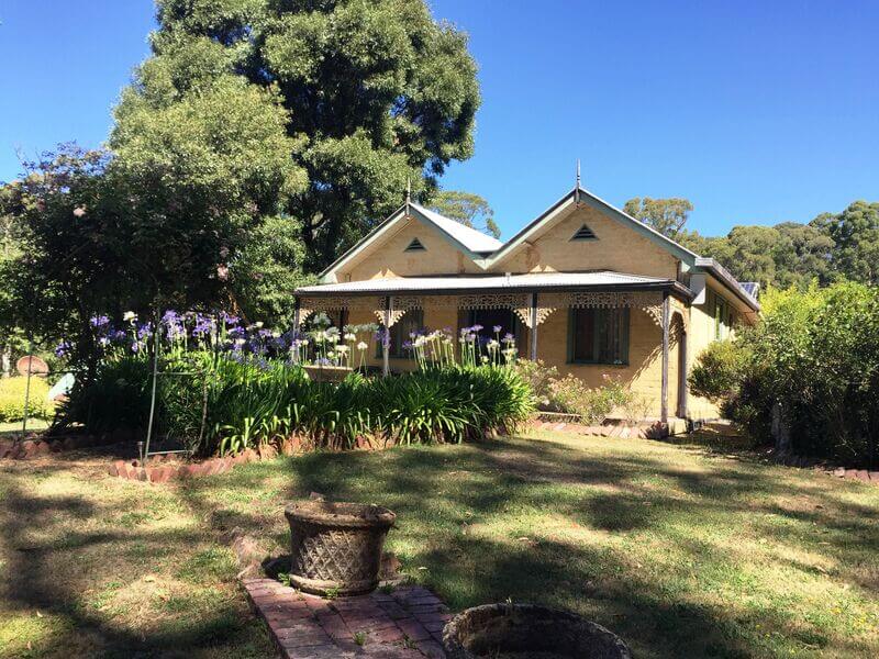 Cosy-Gum Cottage - Inala Country Retreat Daylesford